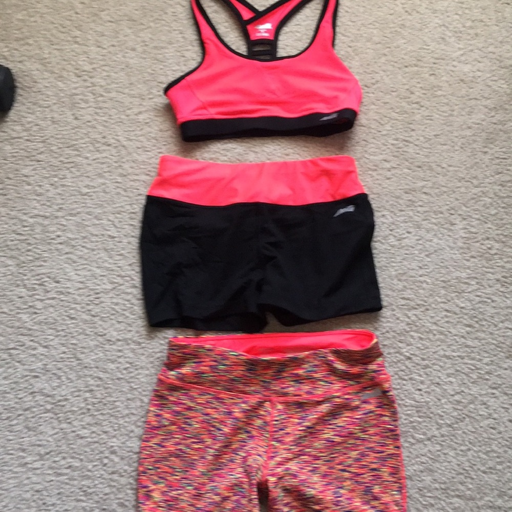 Bundle of 3 Avia workout